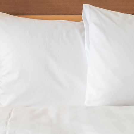Holiday Inn Express Hotel & Suites Morris By Ihg Esterno foto