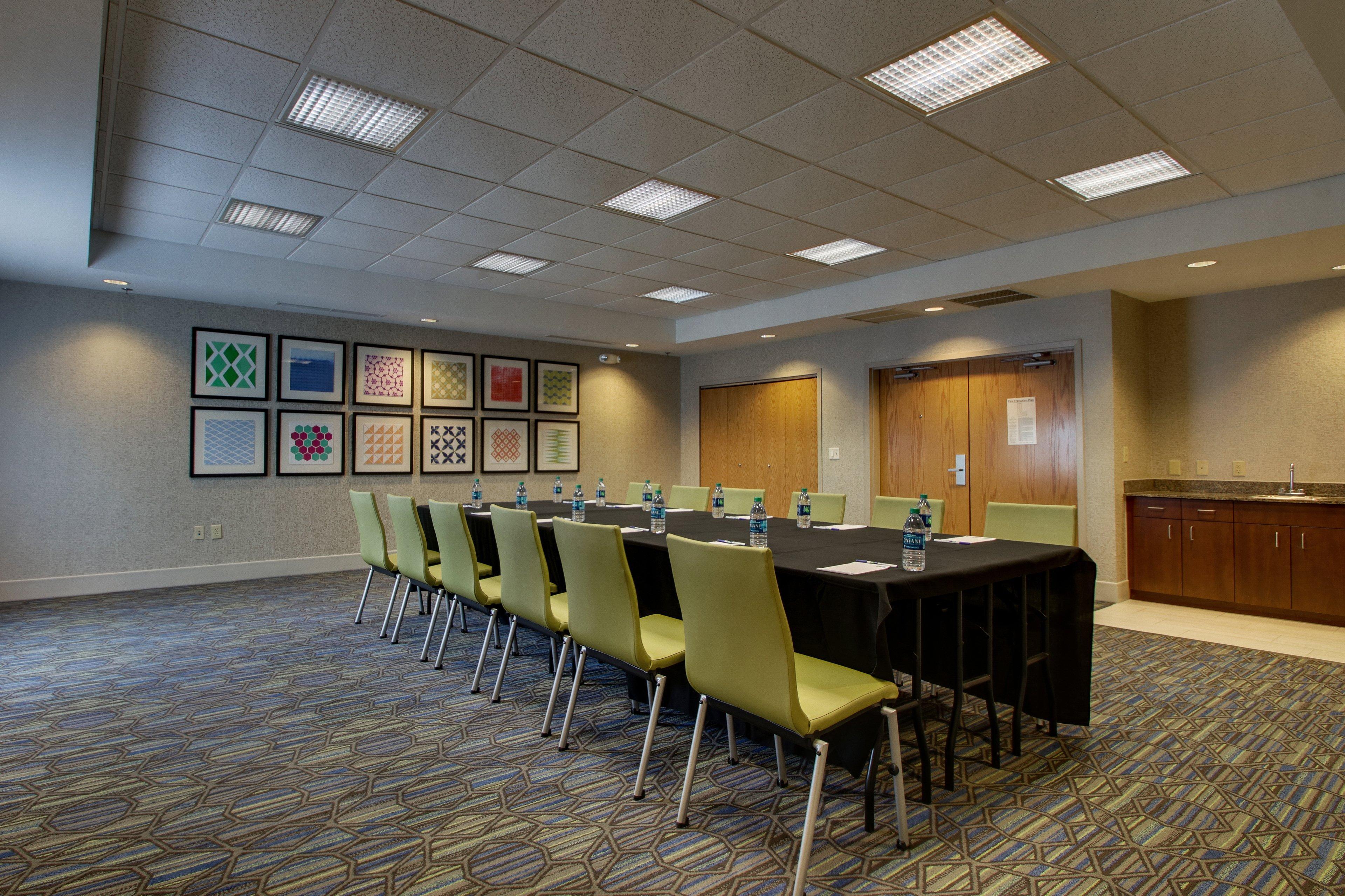 Holiday Inn Express Hotel & Suites Morris By Ihg Esterno foto