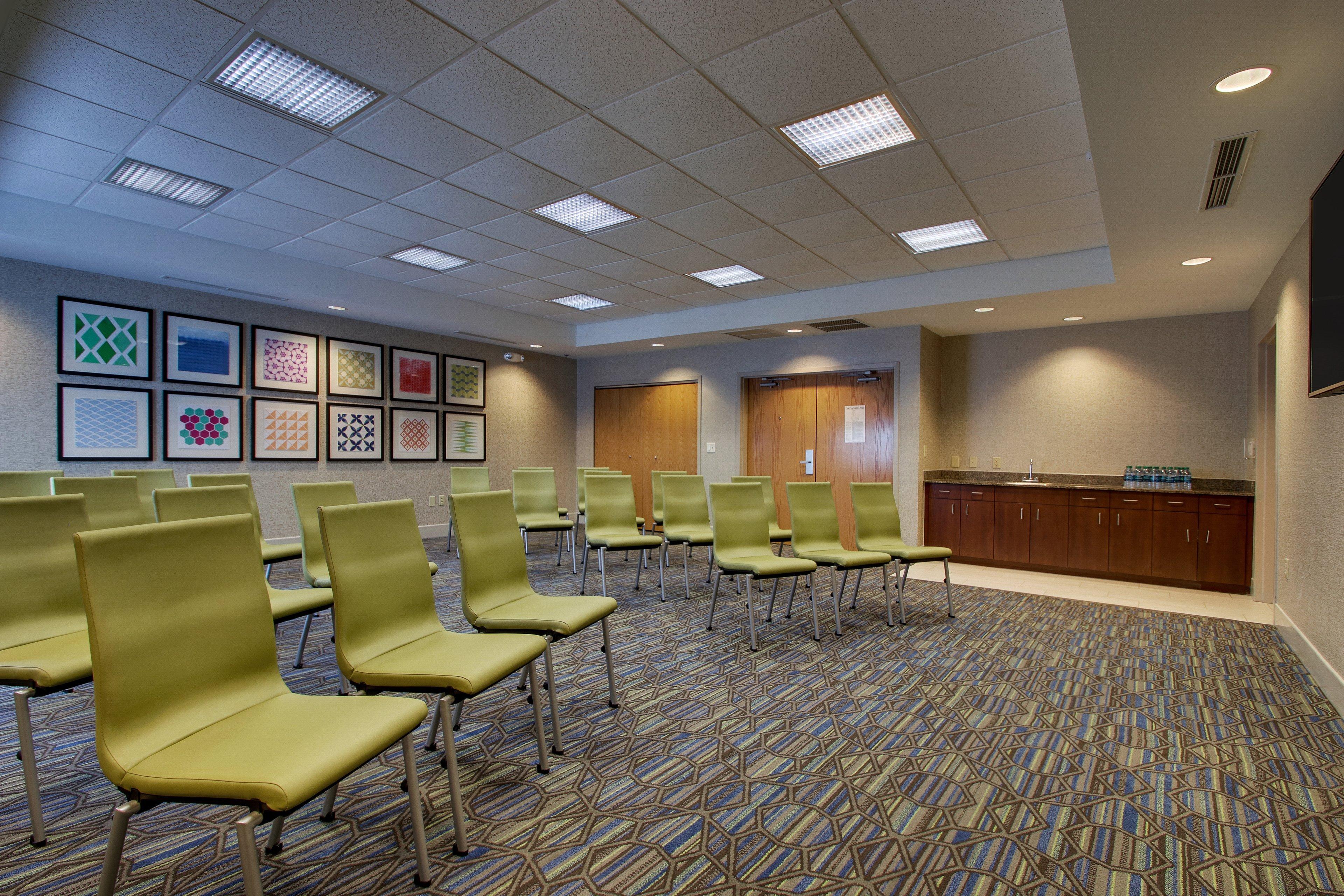 Holiday Inn Express Hotel & Suites Morris By Ihg Esterno foto