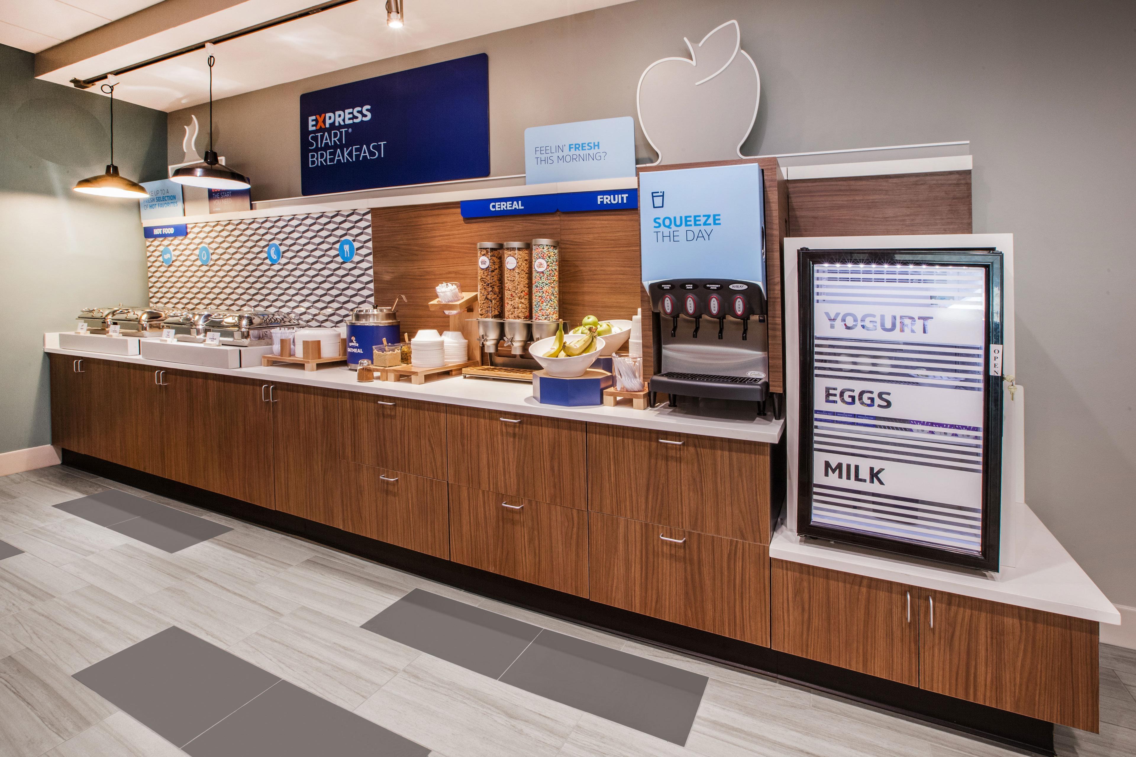 Holiday Inn Express Hotel & Suites Morris By Ihg Esterno foto
