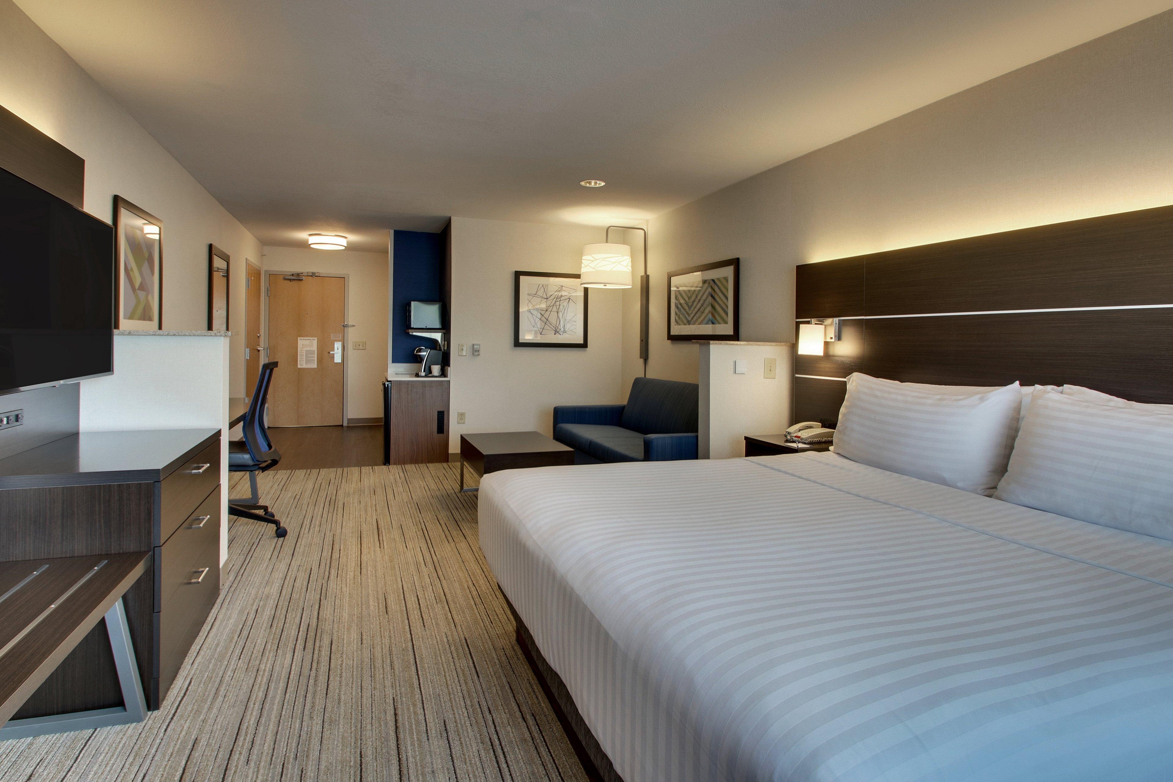Holiday Inn Express Hotel & Suites Morris By Ihg Esterno foto