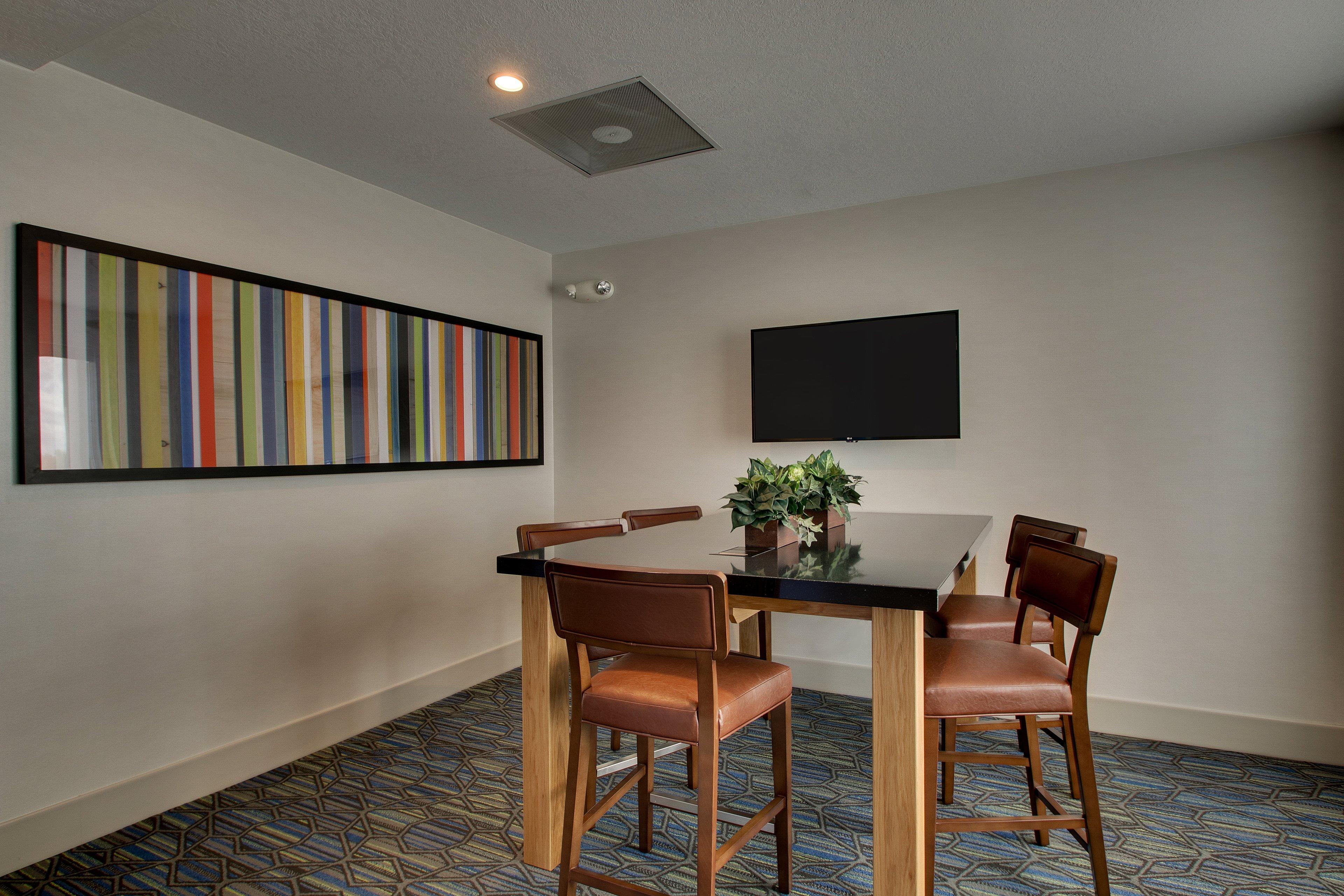 Holiday Inn Express Hotel & Suites Morris By Ihg Esterno foto