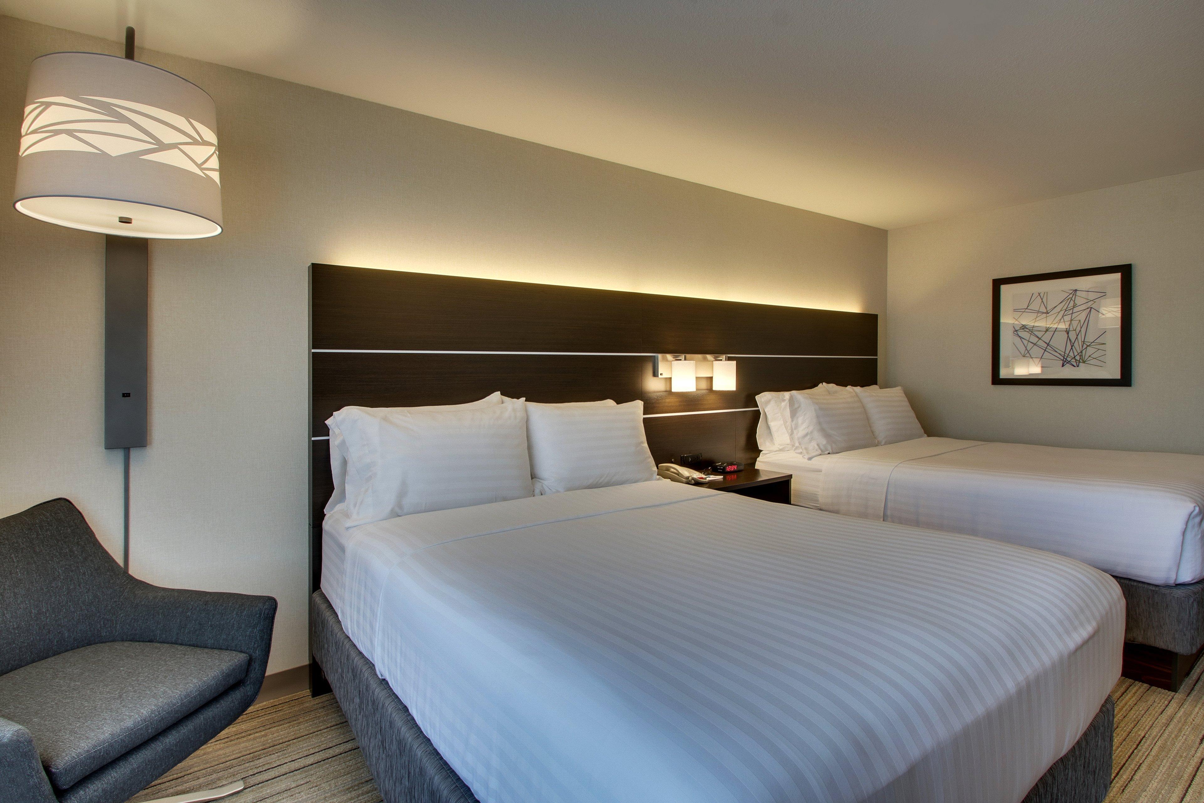 Holiday Inn Express Hotel & Suites Morris By Ihg Esterno foto